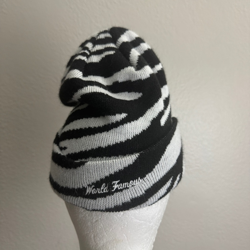 Supreme New Era Box Logo Beanie - Picture 3 of 6